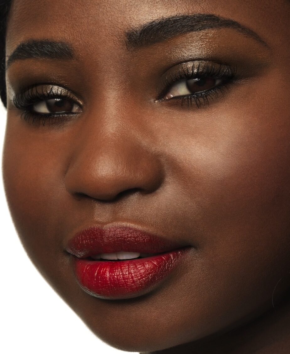 beautiful black woman red lip