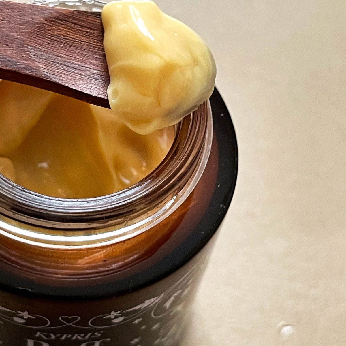 kypris - puff of love face moisturiser