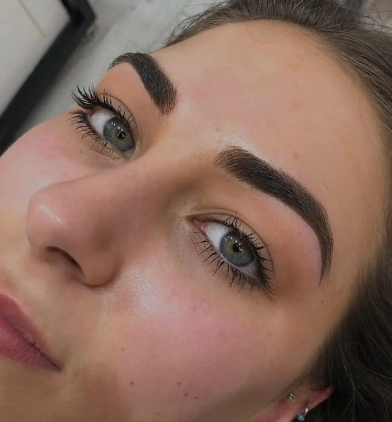 diamond face shape eyebrows
