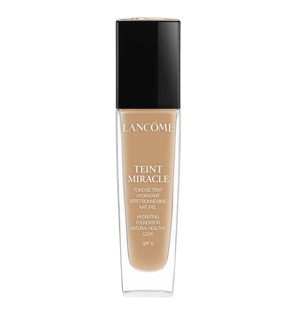 Lancôme Teint Idole Ultra Wear – long-lasting foundation for dark skin with oily areas.