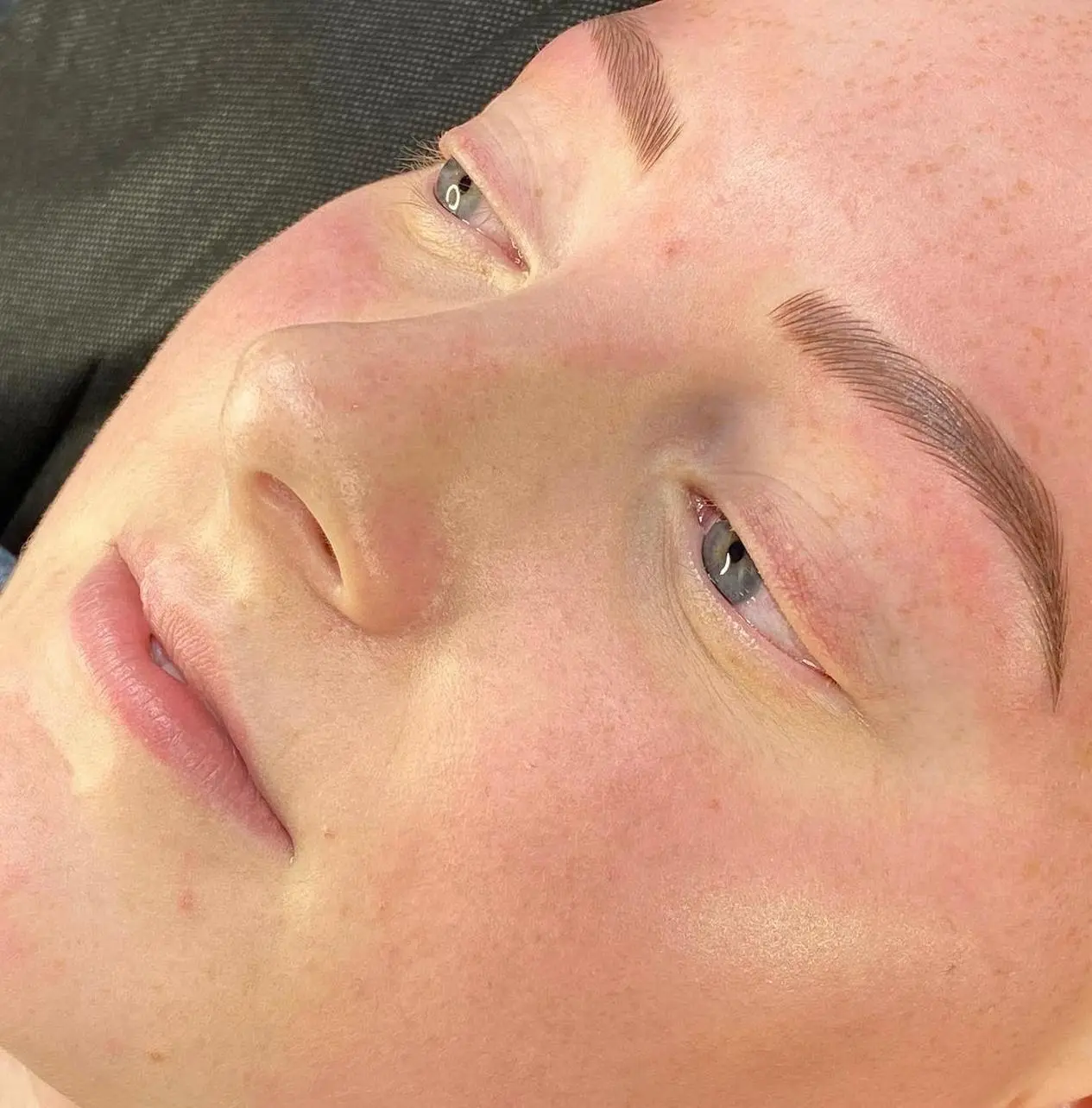 heart face shape eyebrows