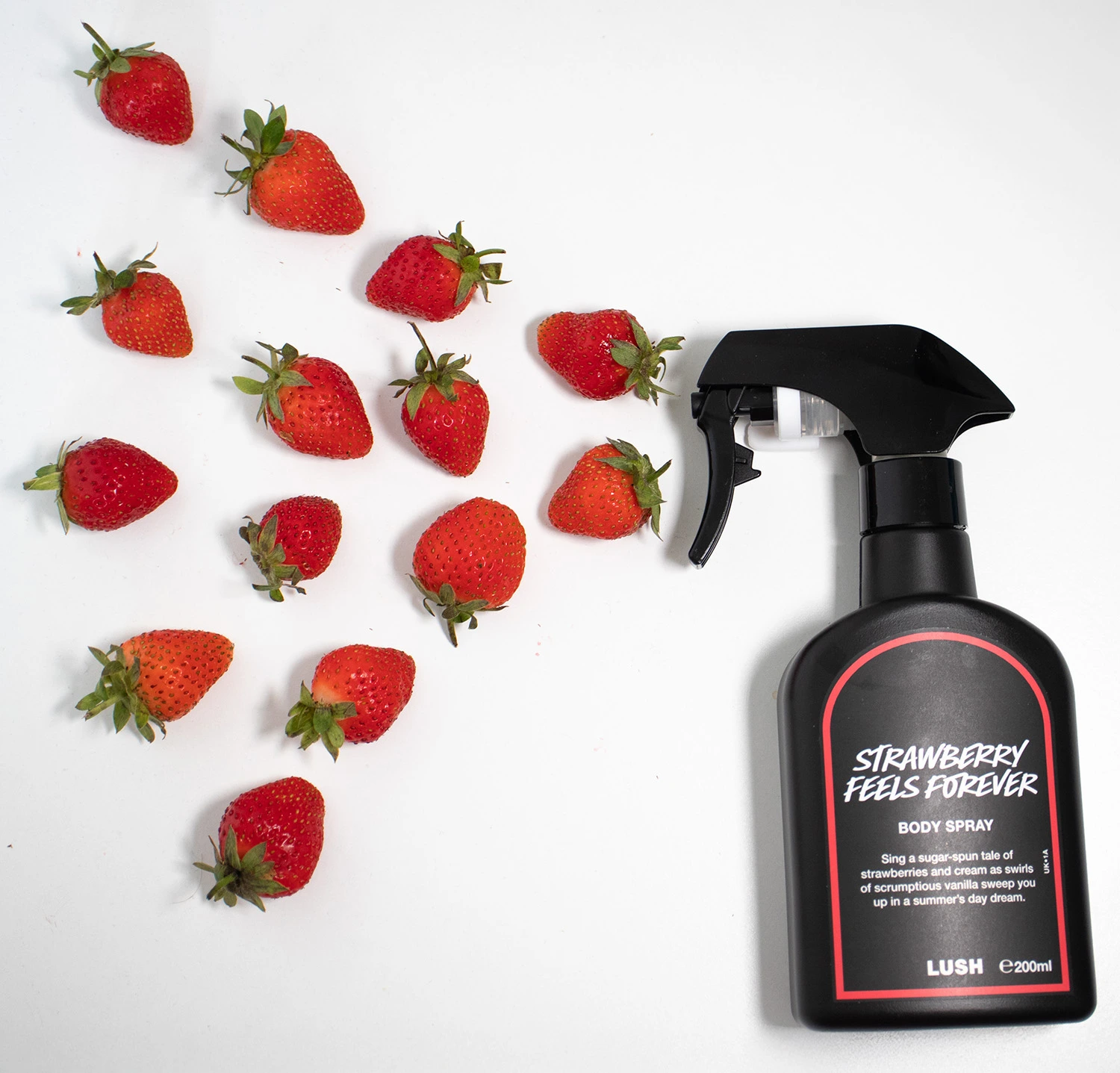 lush strawberry body spray review