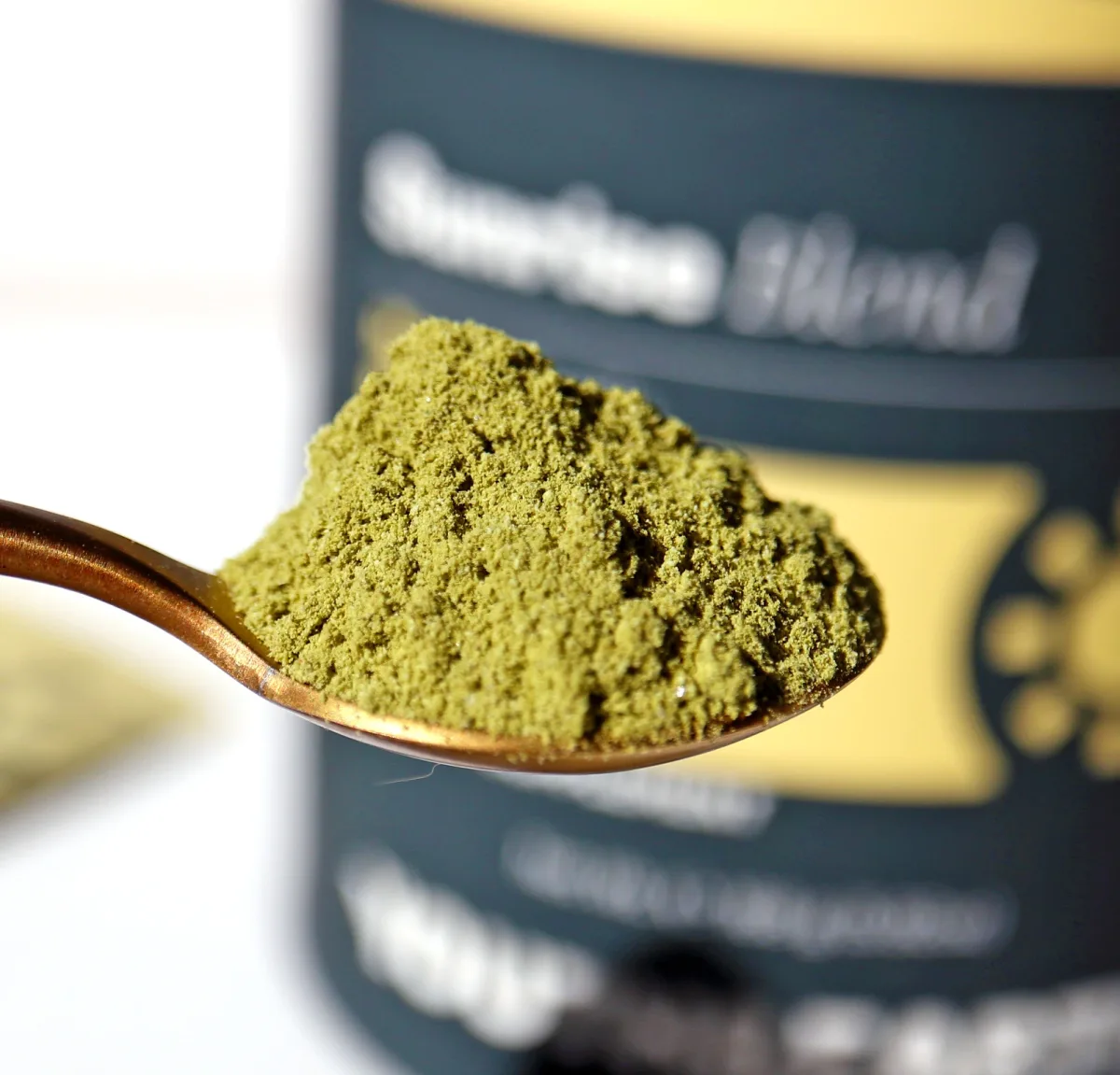 youth and earth AM: Sunrise Blend, Vanilla Matcha close up